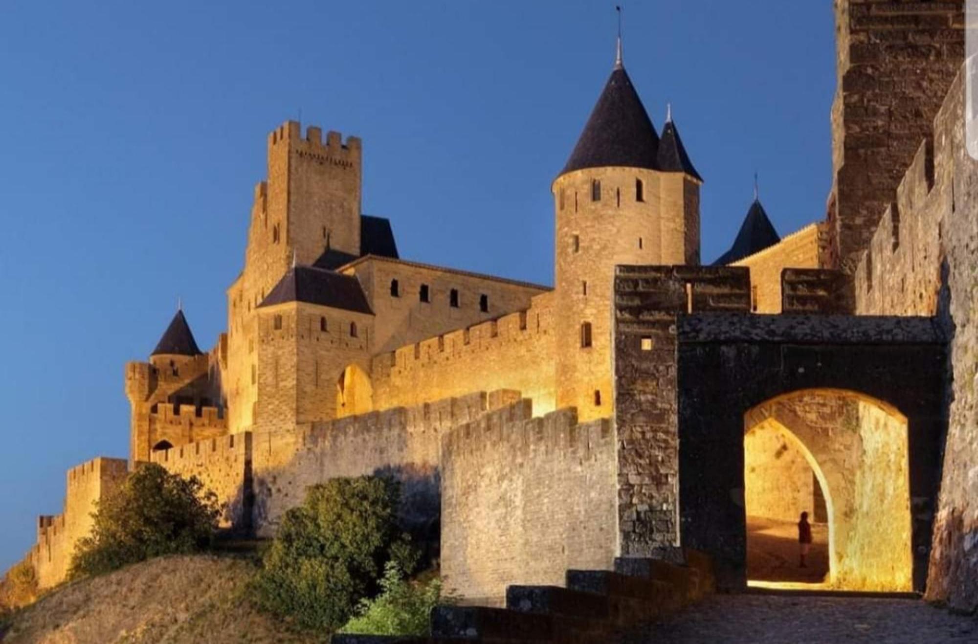 Villa Elegante A Carcassonne Avec Jardin Et Jacuzzi מראה חיצוני תמונה